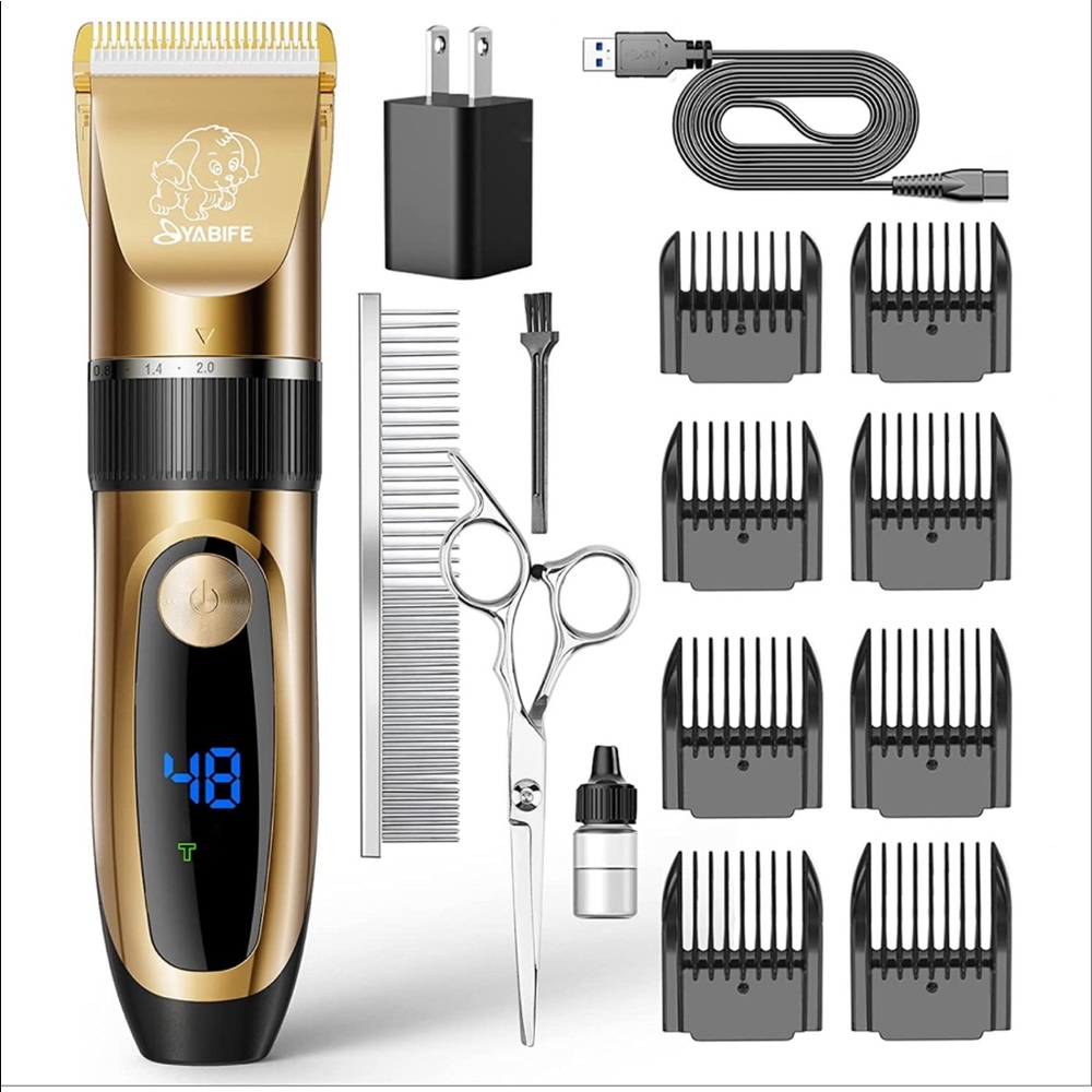 BRAND NEW PET GROOMING KIT